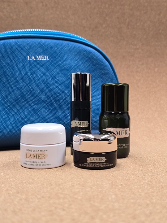La Mer Small Miracles Gift Set Travel The Treatment Moisturizer
