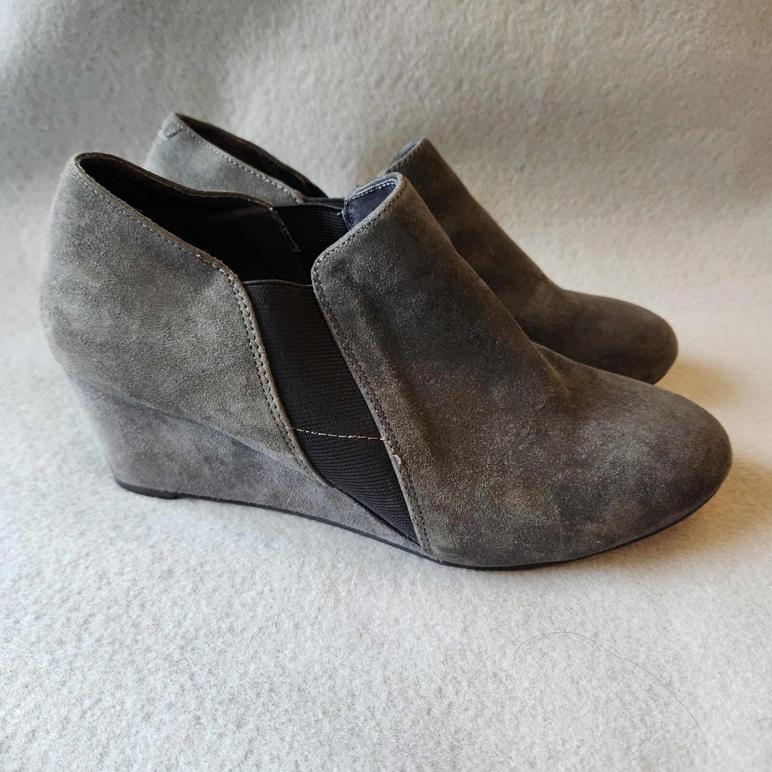 Vionic Shoes 7 Gray Grey Women's Stanton Slip On Low Wedge Heel Bootie Ankle