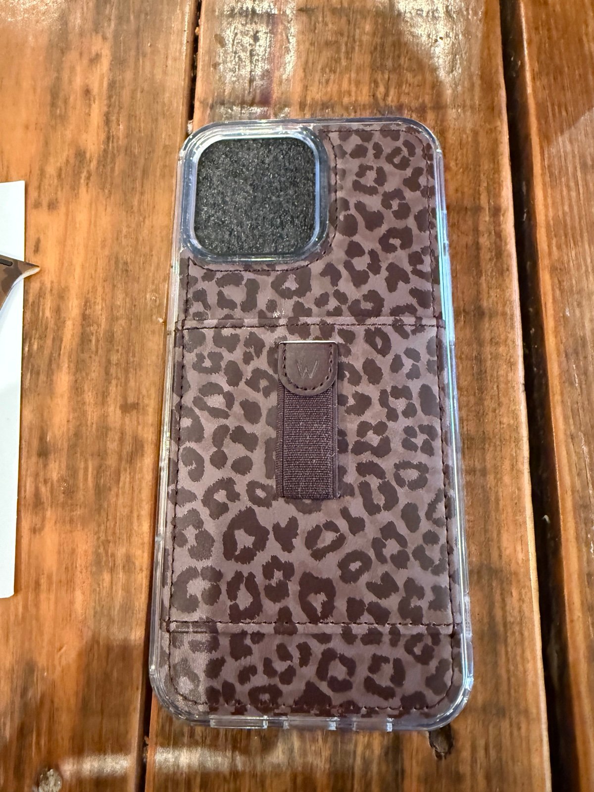 16 Pro Max Sport Loop Leopard Walli