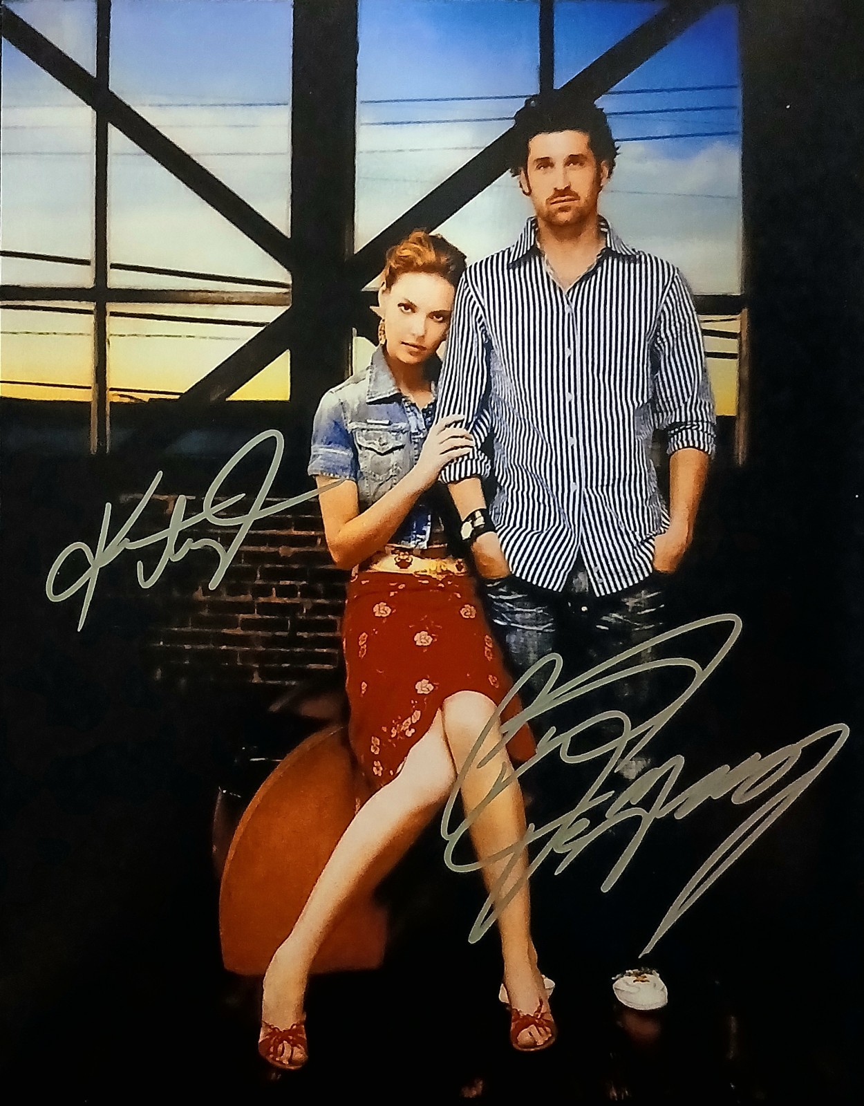 KATHERINE HEIGL / PATRICK DEMPSEY Signed DUEL Autograph 8x10 Photo - REAL w/ COA