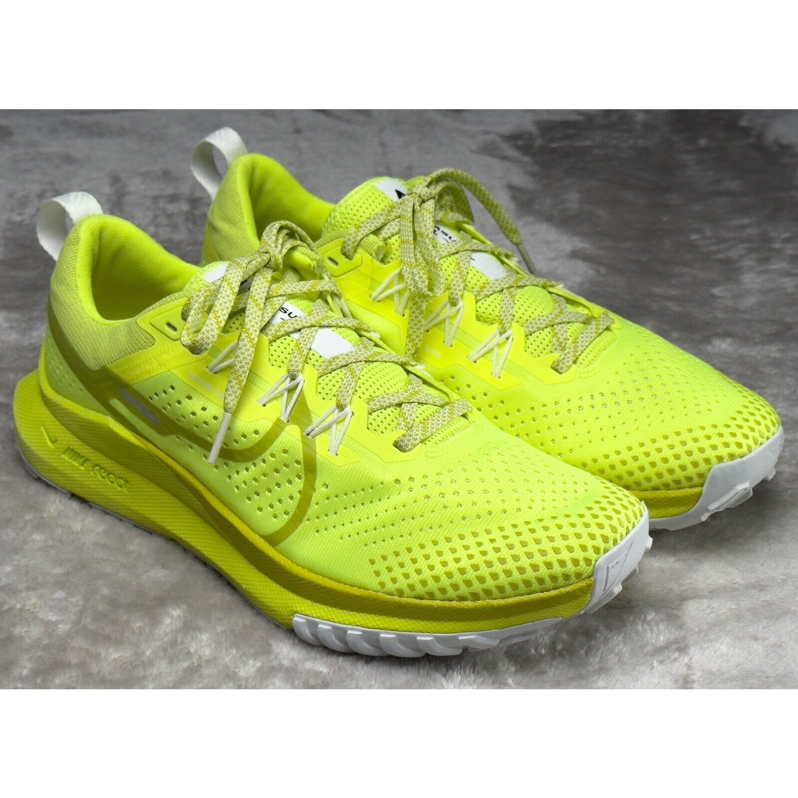 Nike React Pegasus Trail 4 Volt Bright Cactus Running Shoes Womens 10 DJ6159-701