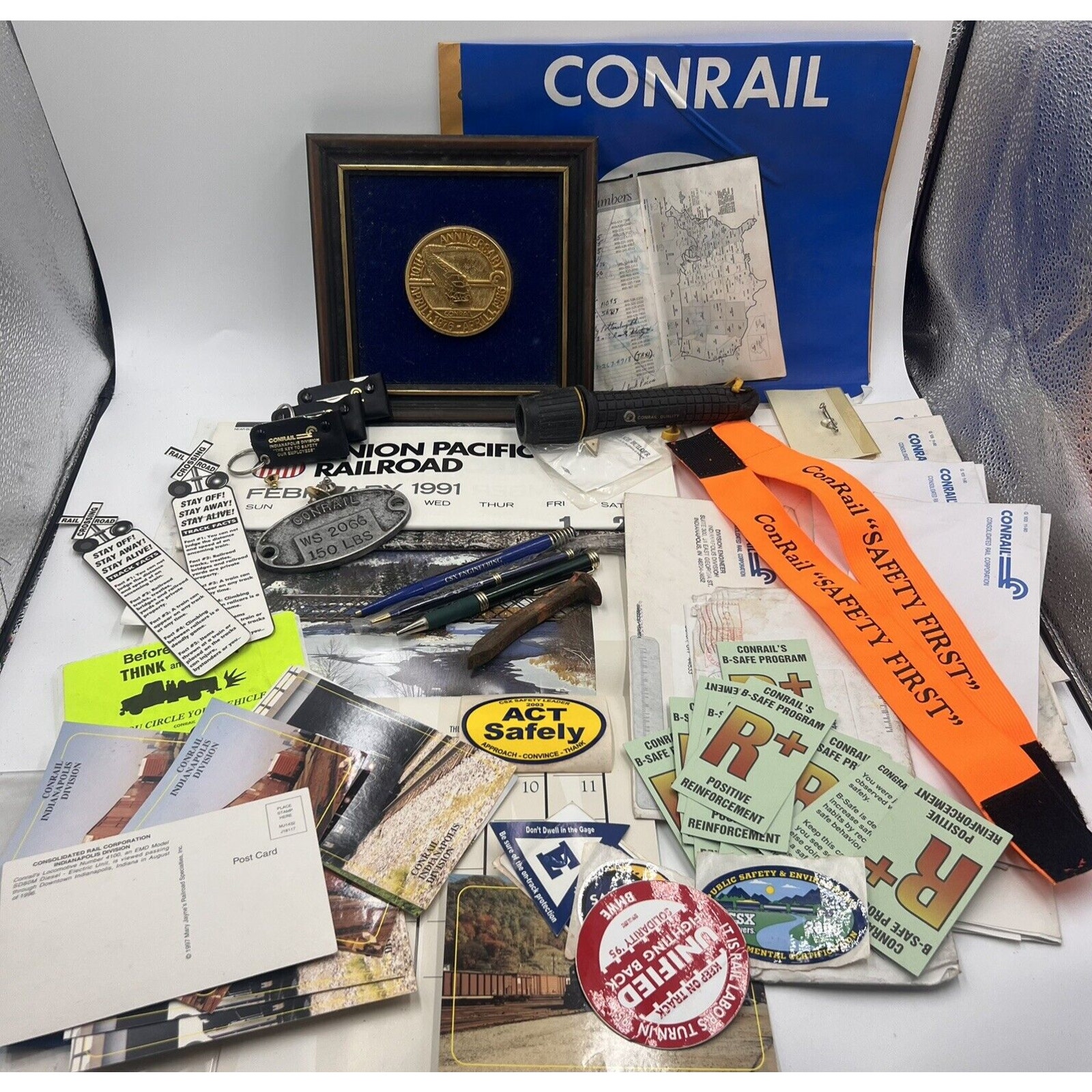 VINTAGE RAILROAD COLLECTIBLES Pens Calendar Pins Post Cards Stickers Conrail CSX