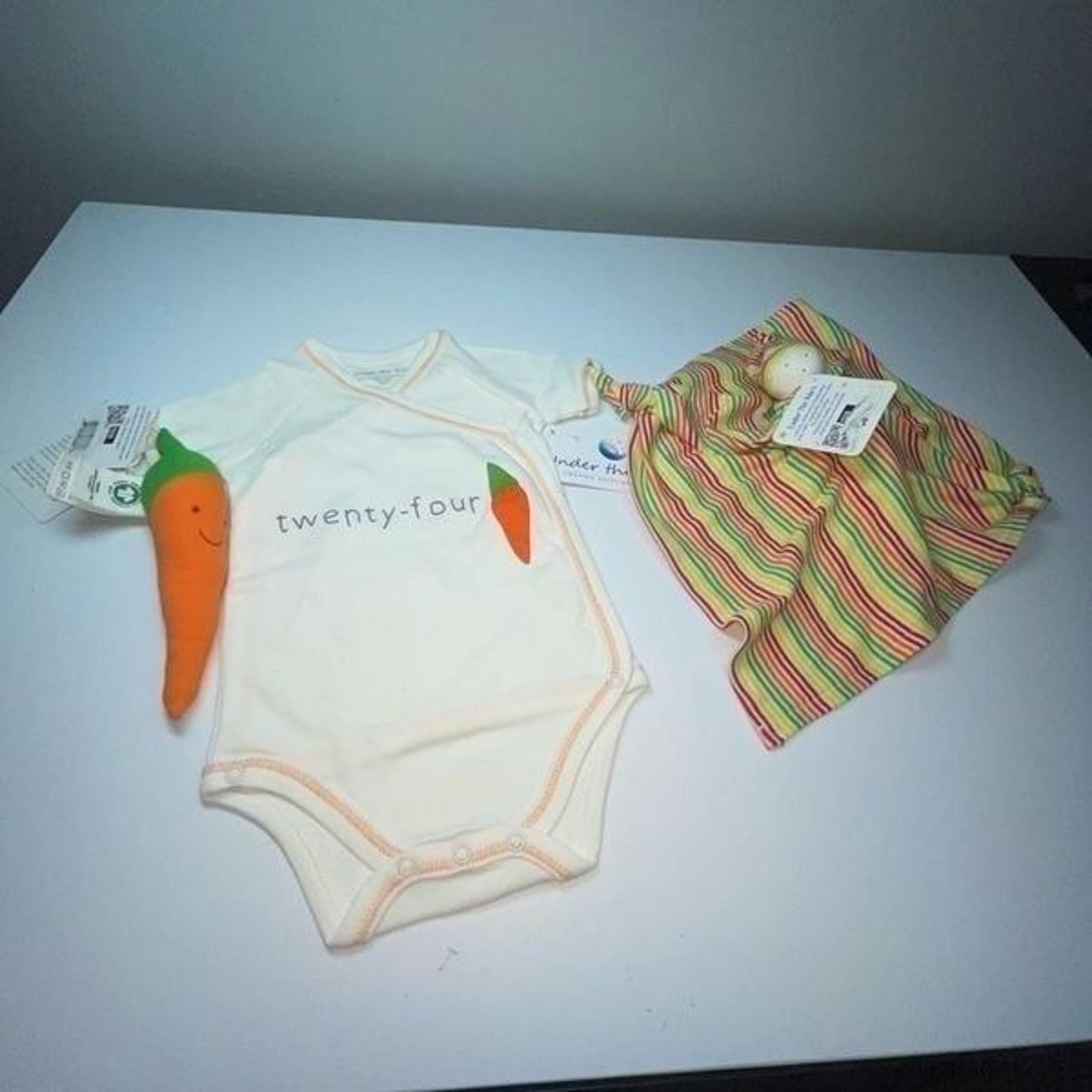 Under the Nile Twenty-four carrot print baby bodysuit side snap nwt size 0-3 mon
