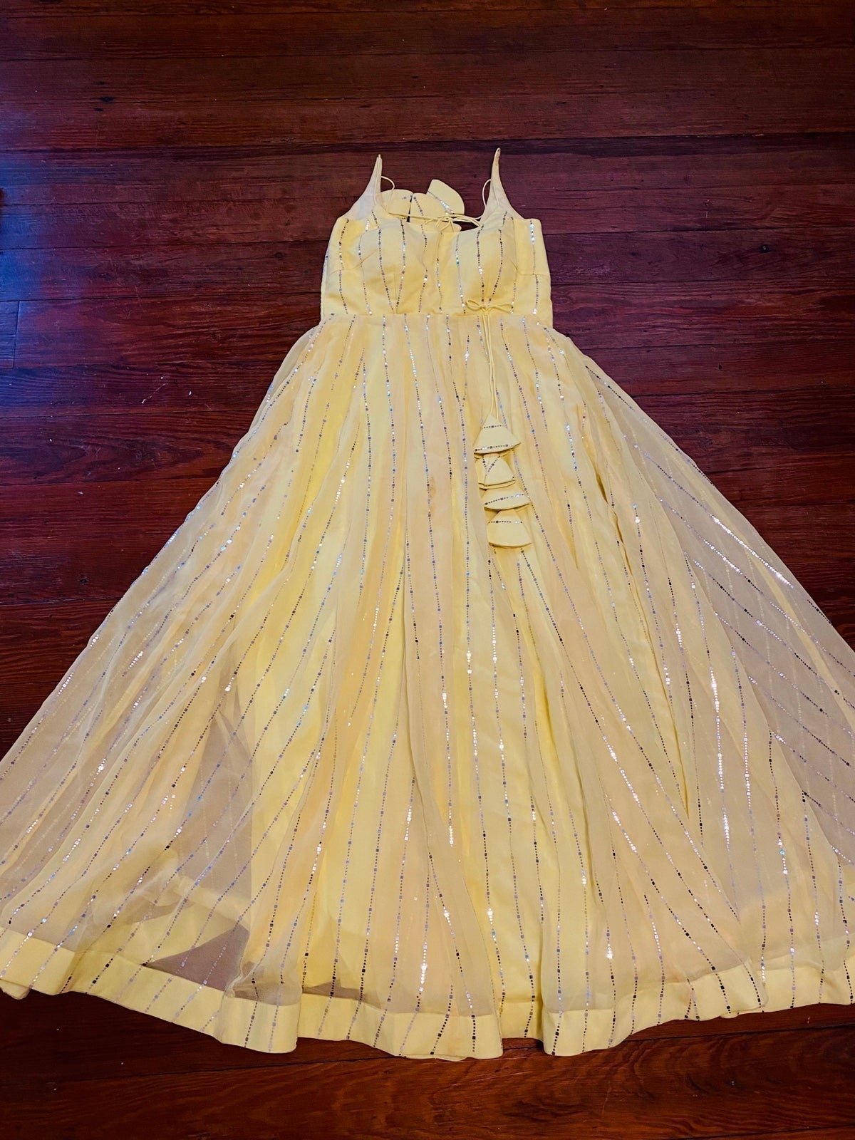 Gown brand new