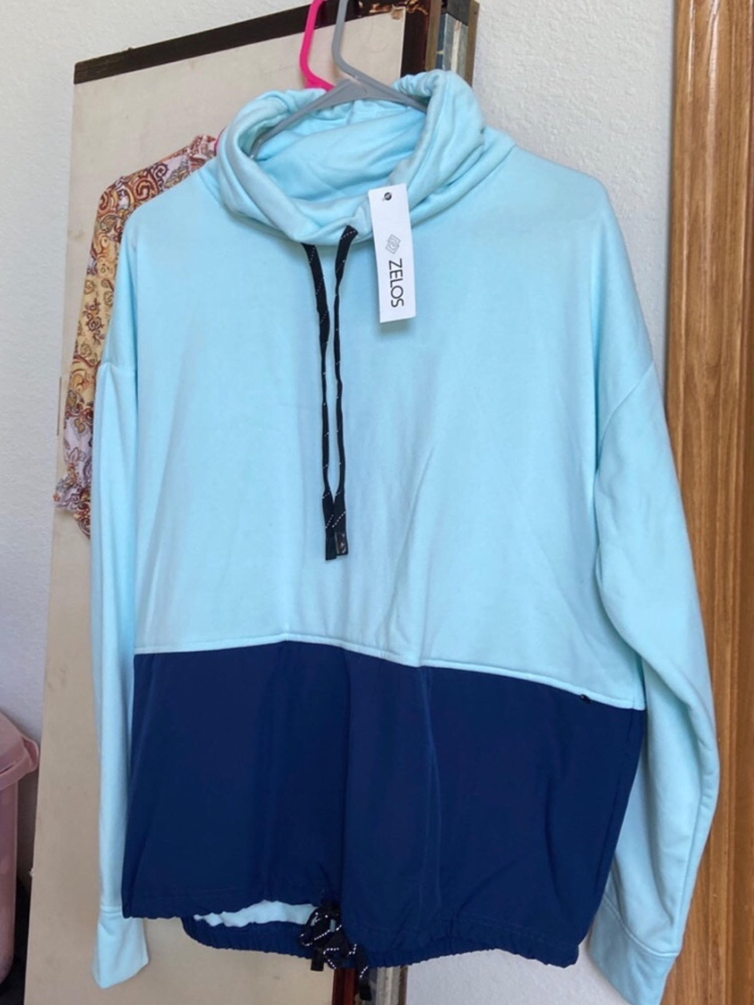 BNWT Zelos COOLAqua and Navy sweatshirt. NWT