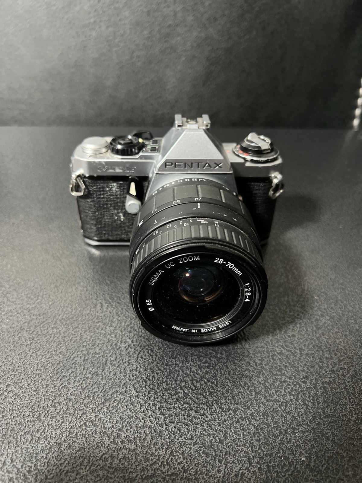 Pentax ME Super 35mm SLR Film Camera w/ Sigma 28-70 2.8-4 Lens