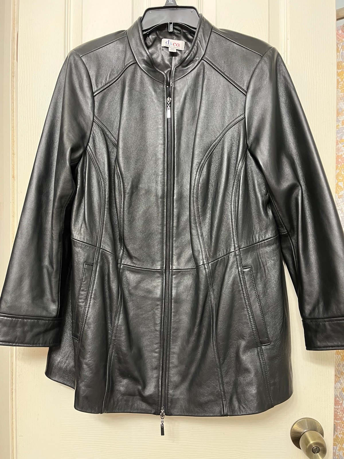 d & co. Plus size, beautiful leather jacket 1XP.