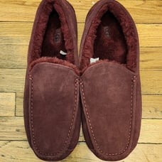 UGG Men's Ascot Slipper Size 18 Wild Grape wine red