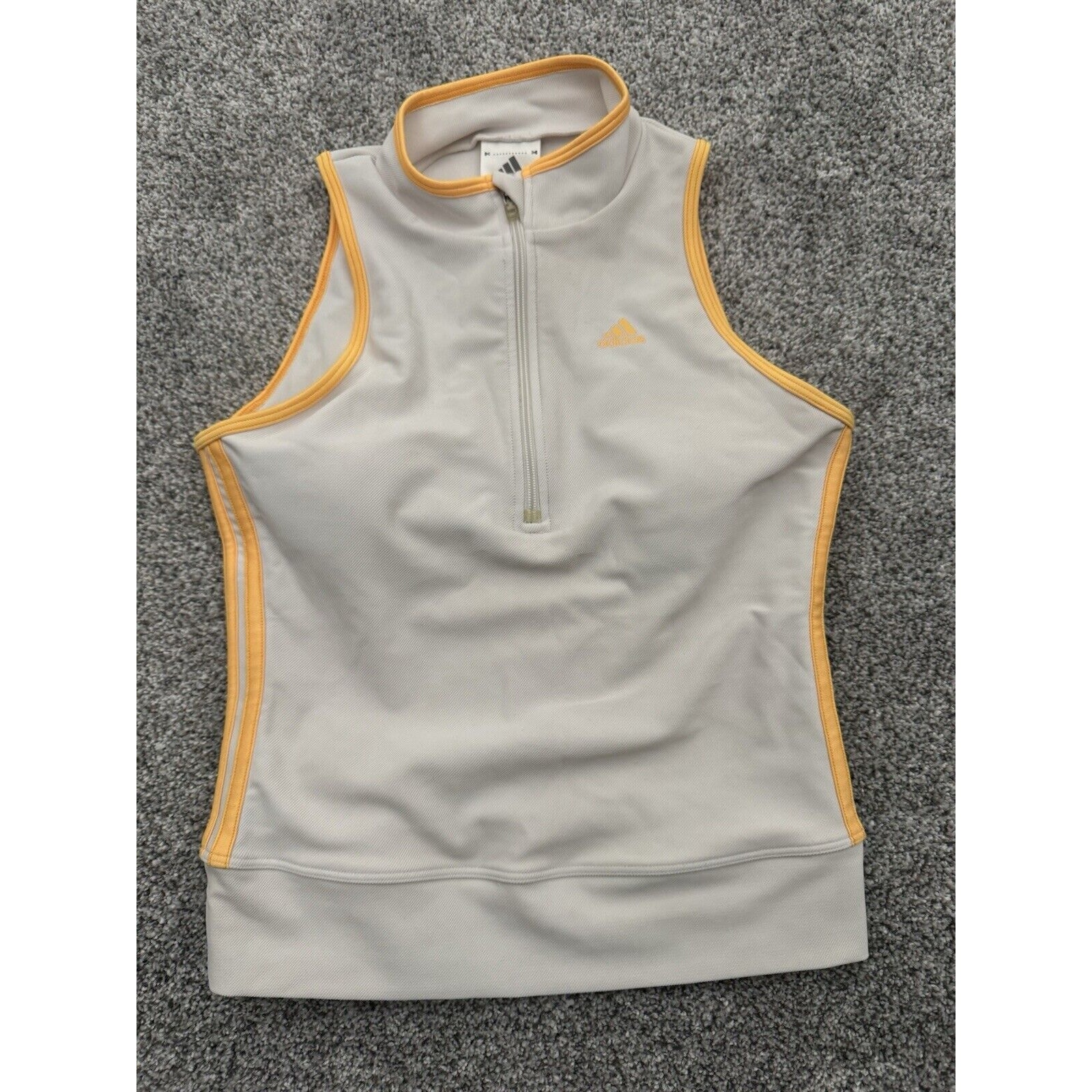 Adidas Sleeveless Golf Tennis Shirt Womens XS Built in bra padded Cups Y2K 2006