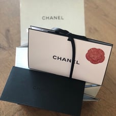 Aithentic Chanel gift box set