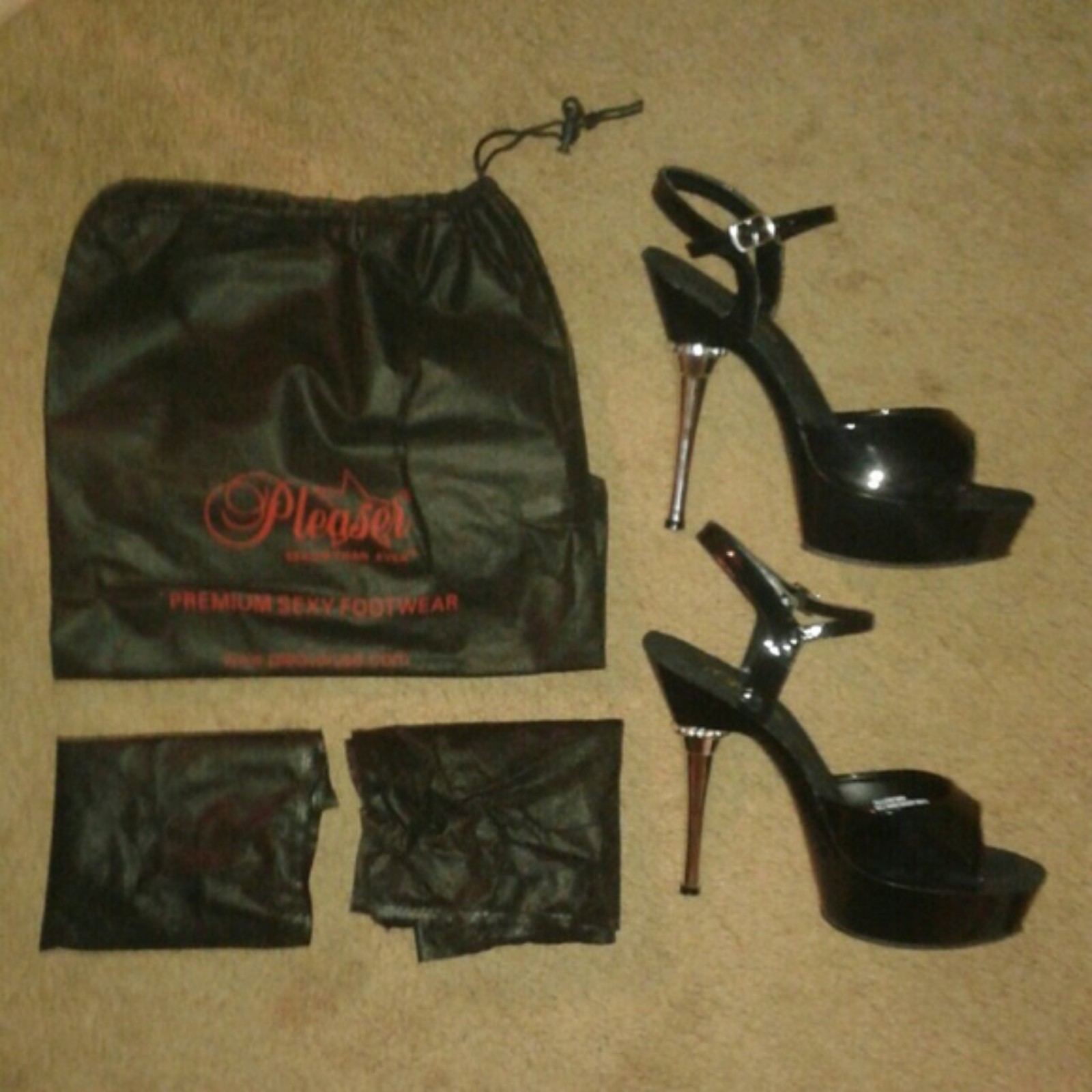 Pleaser NEW Stripper platform exotic dancee shoes - rhinestone heels