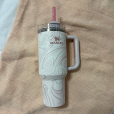 40 oz Stanley Quartz Swirl