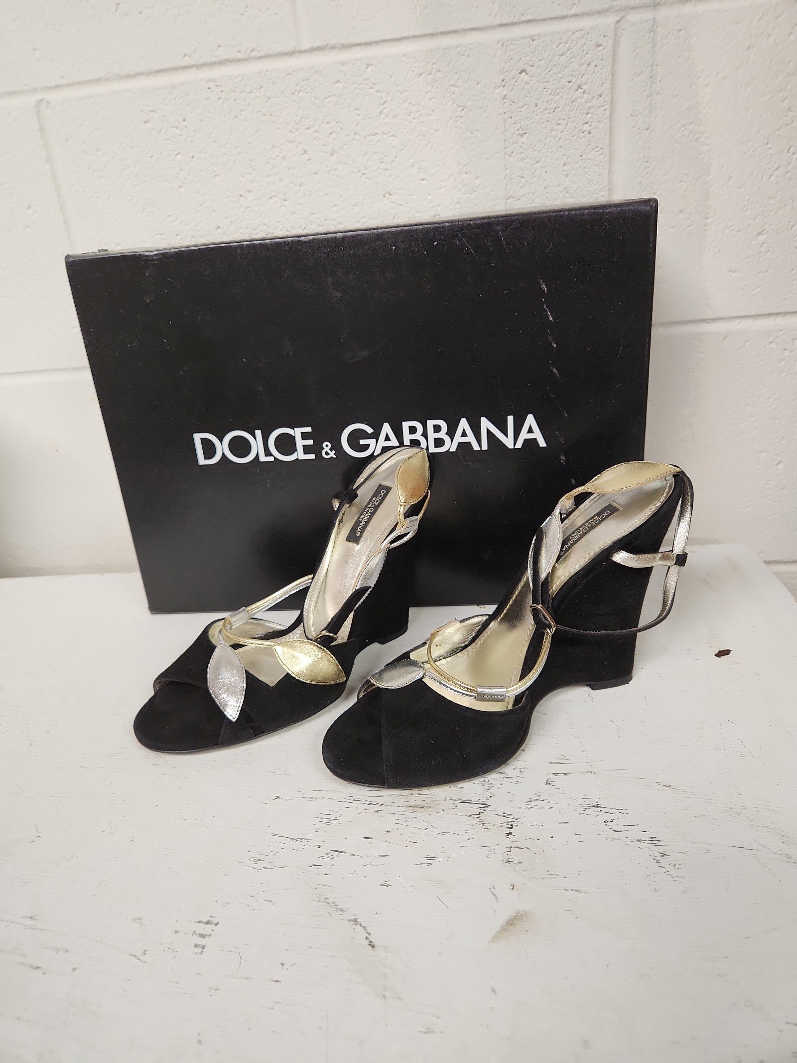 Dolce and Gabbana wedges size 39