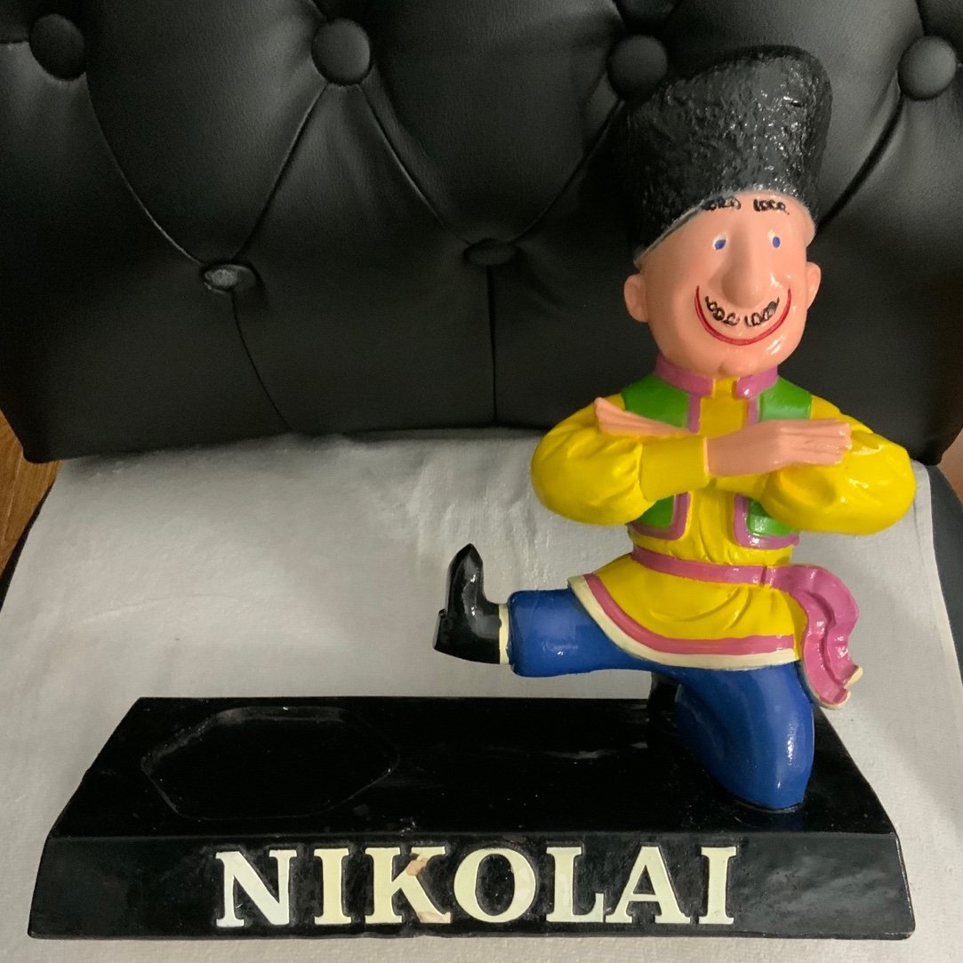 VINTAGE 1970’S NIKOLAI VODKA RUSSIAN ADVERTISING CHALKWARE BAR BOTTLE DISPLAY