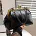 Kiss lock purse