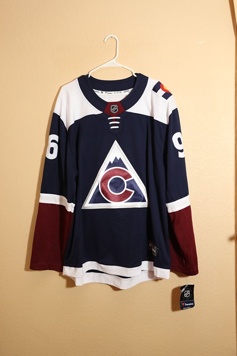 Fanatics Colorado Avalanche Mikko Rantanen Signed Jersey (XL)