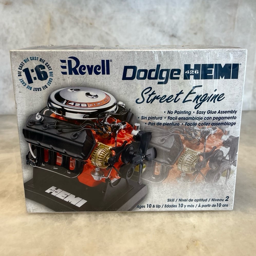 Revell Dodge Hemi Street Engine 1:6 Scale Model Kit Sealed