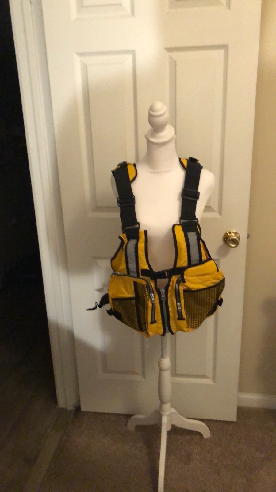 Brand new life jacket great for fishing