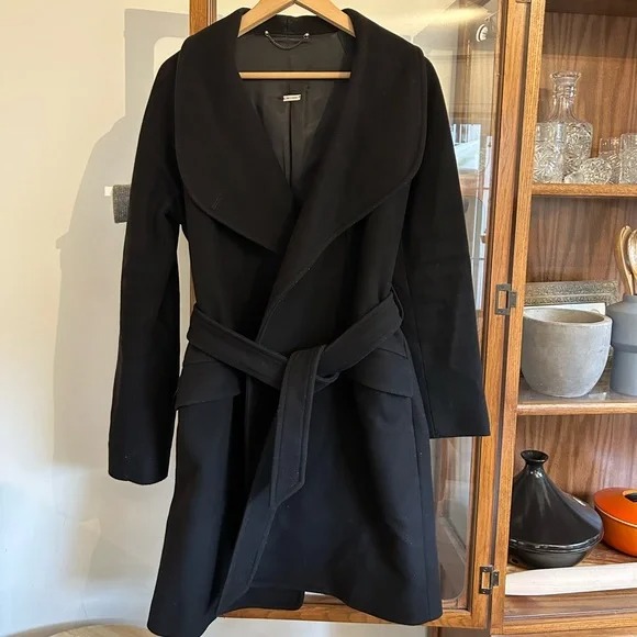 coat no size tag