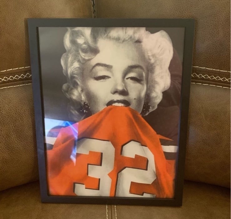 Marilyn Monroe and Cleaveland Browns Wall Art
