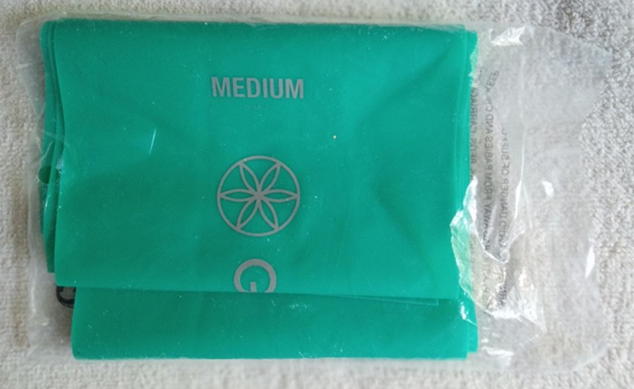GAIAM  Medium Resistance Band
