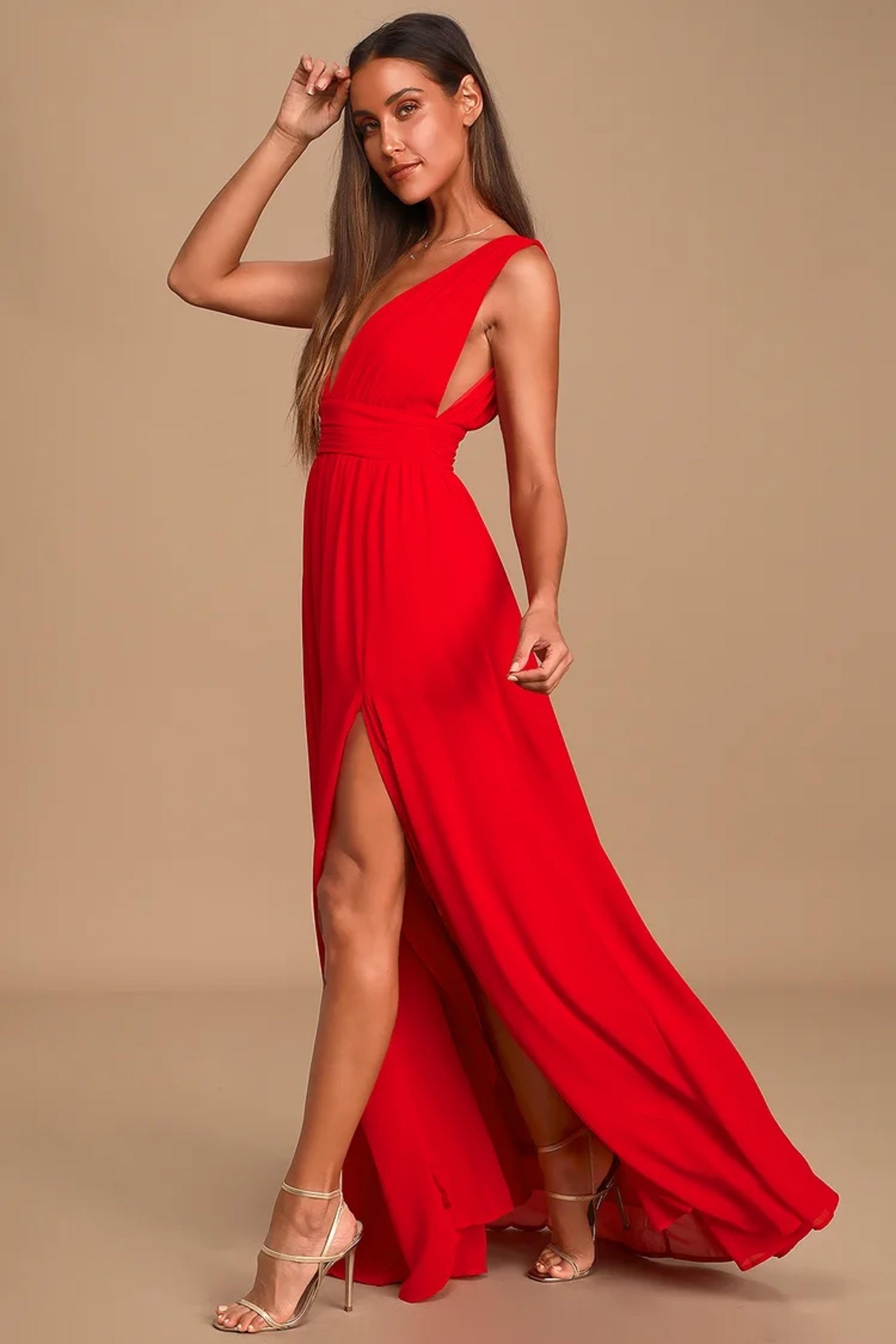 You'll be goddess-like for the entire evening in the Lulus Heavenly Hues Red Ma