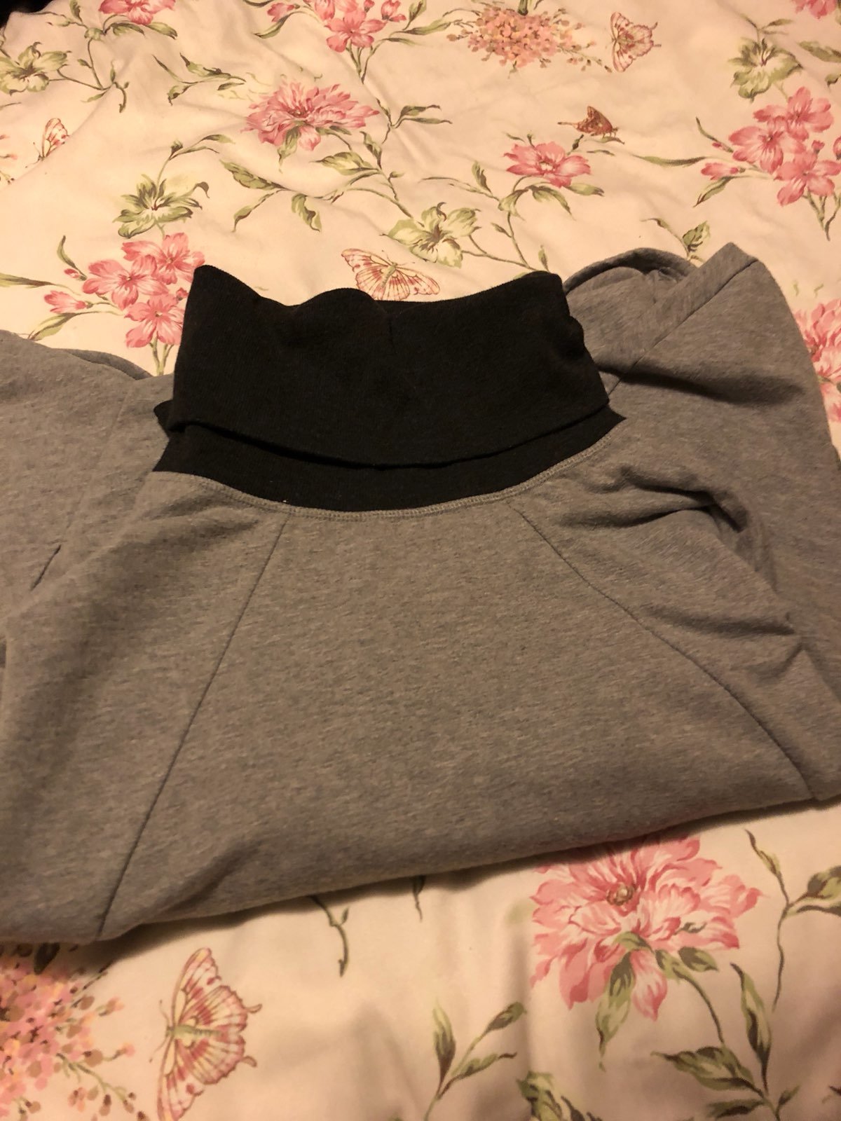 VERY CUTE TOP