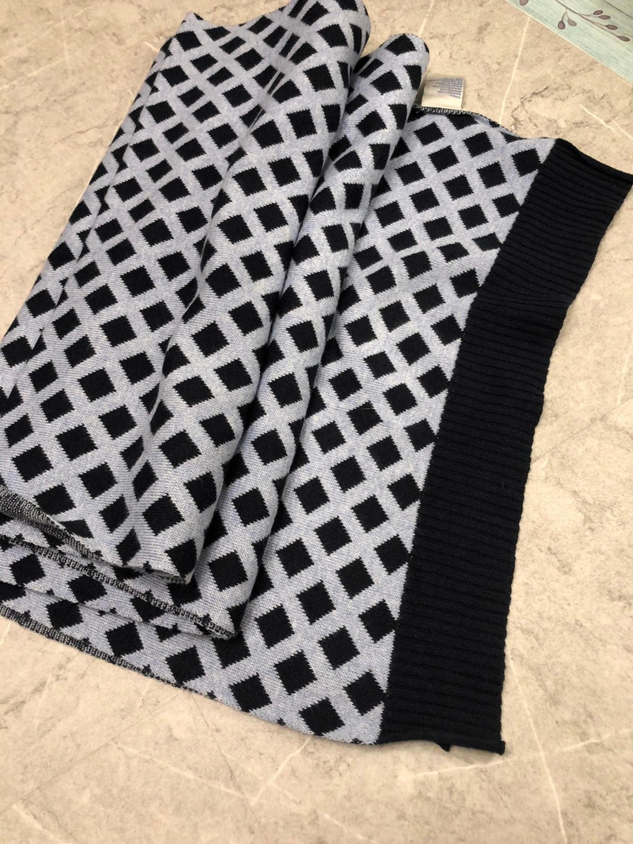 Diane Gilman Scarf/Shoulder Wrap