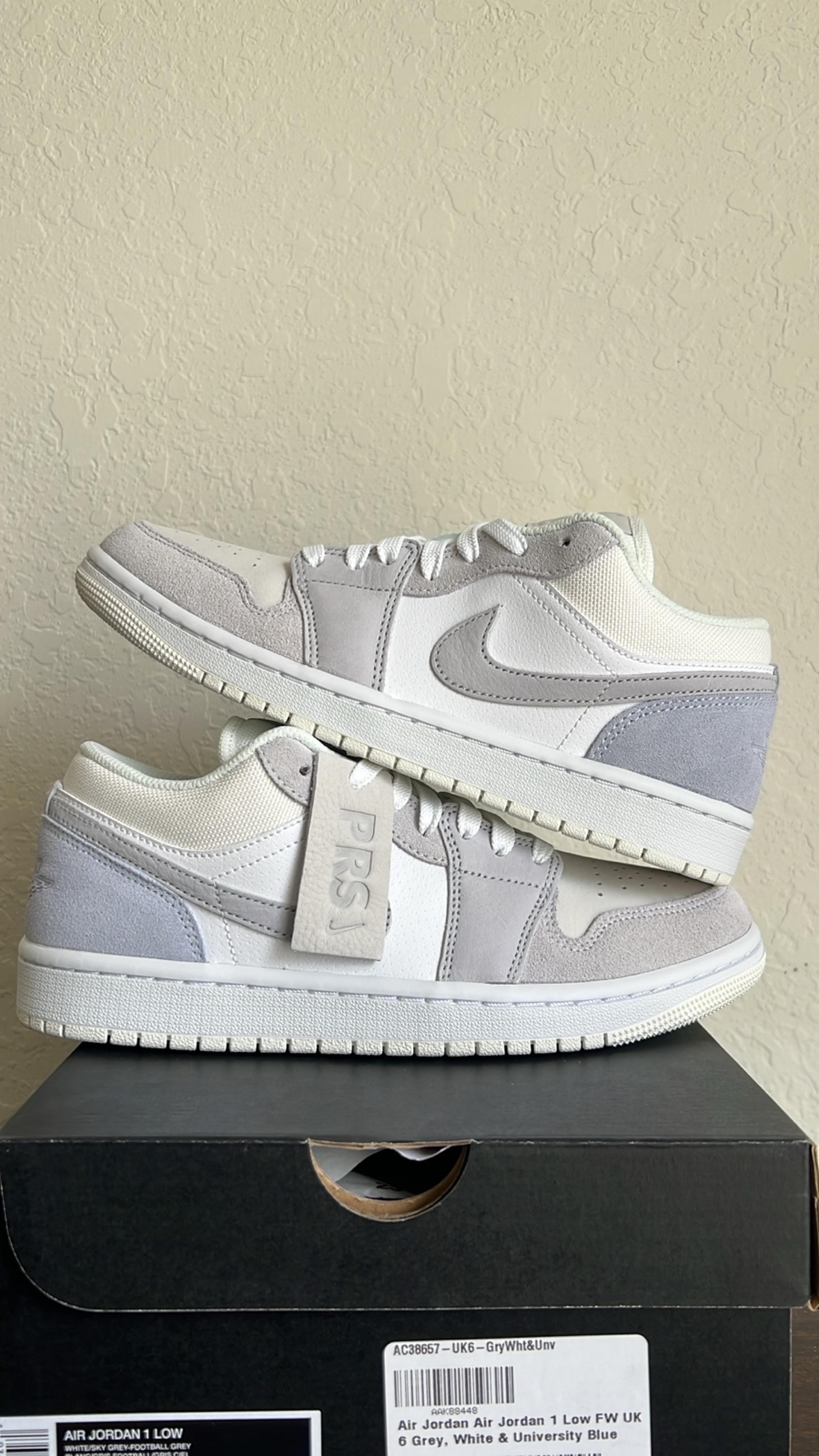 Nike Air Jordan 1 Low "Paris" 2024 Size M11.5