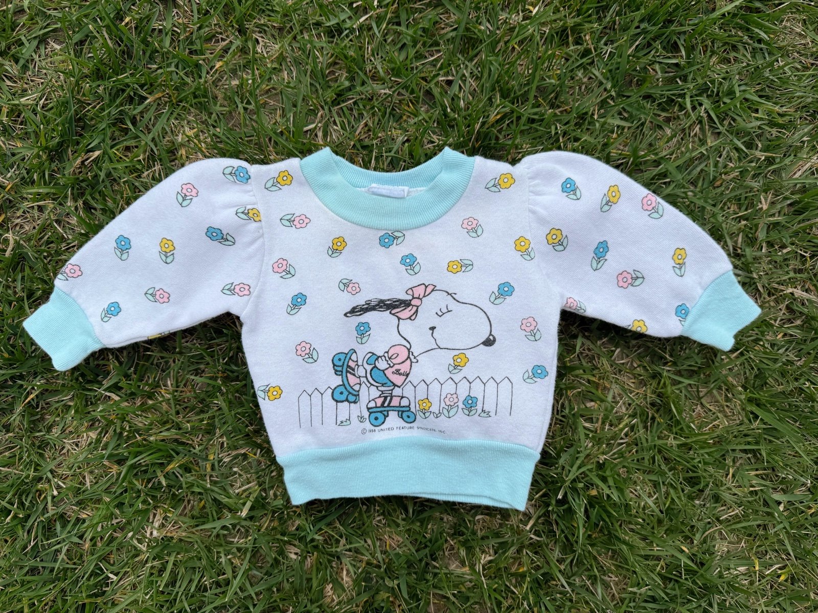 Peanuts Belle Vintage Baby Sweatshirt