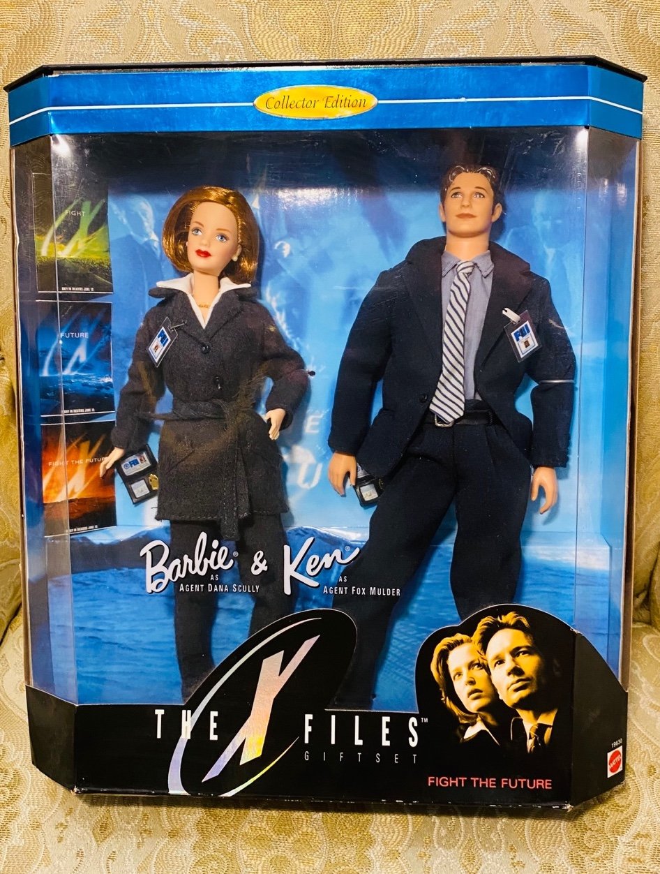 NIB VTG Barbie & Ken The X-Files Giftset Collector Edition Dolls 1998 Mattel
