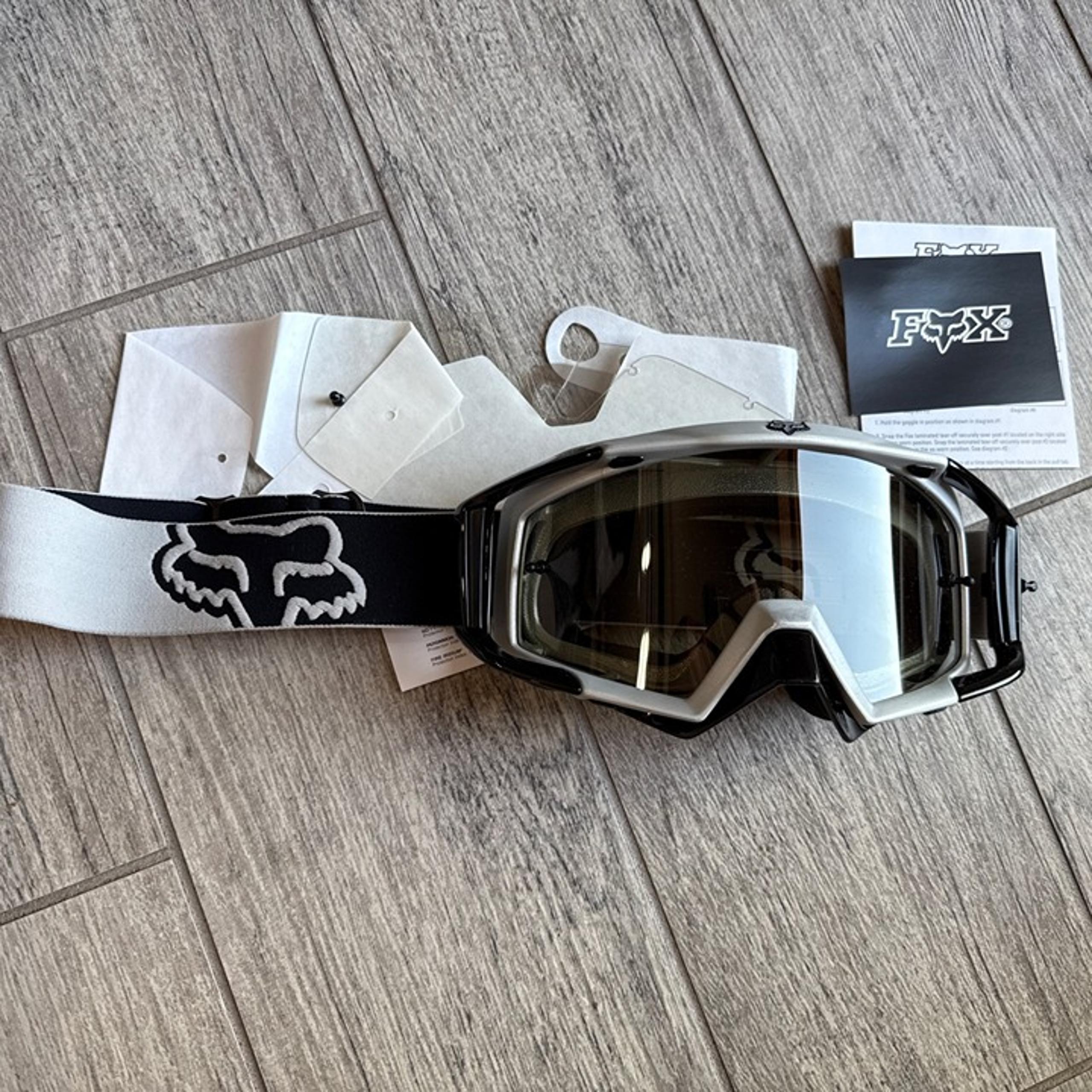 Fox Racing MTB Main Pro Goggle Dirt Downhill- Silver W Clear NIB