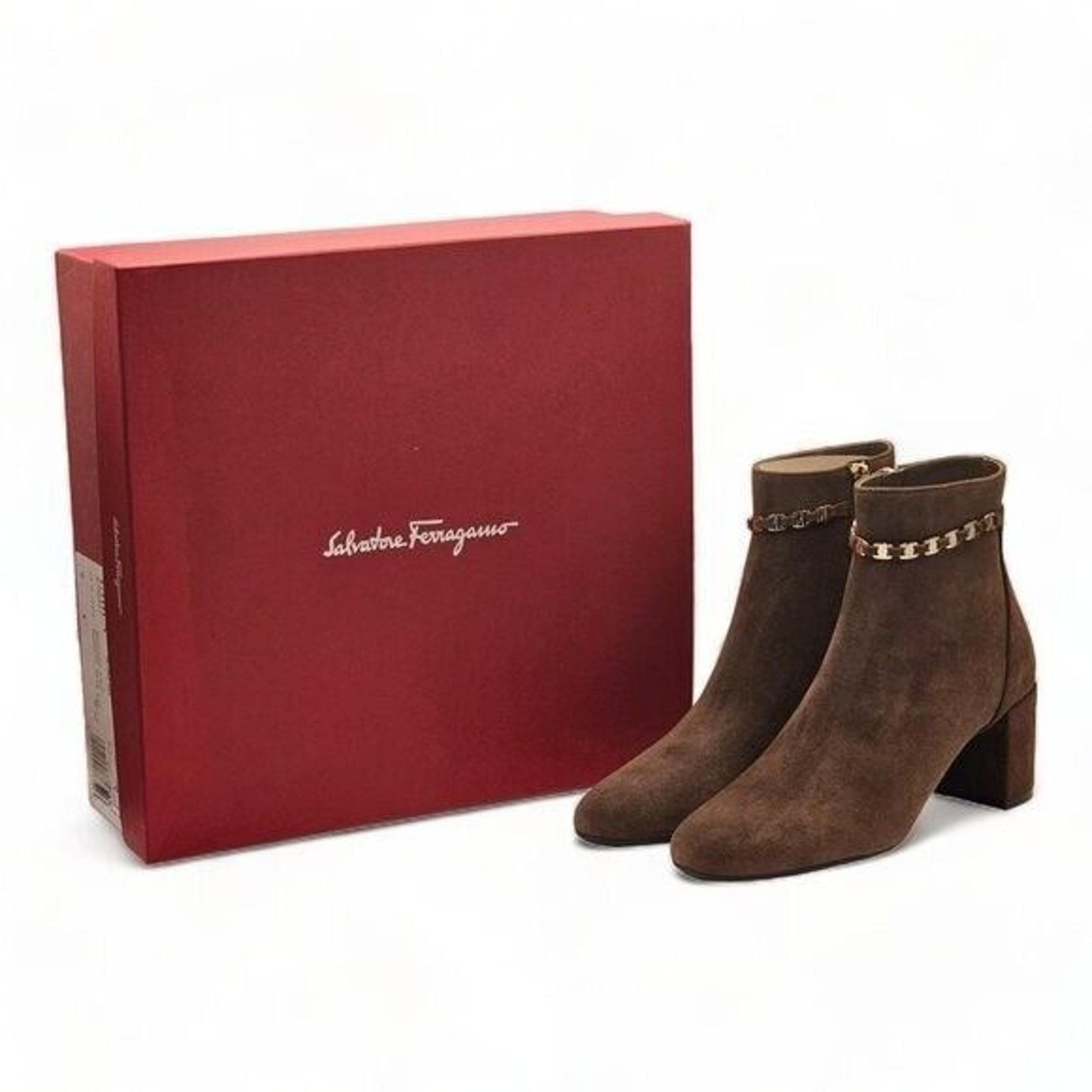 Salvatore Ferragamo Ghila Suede Ankle Boots 9