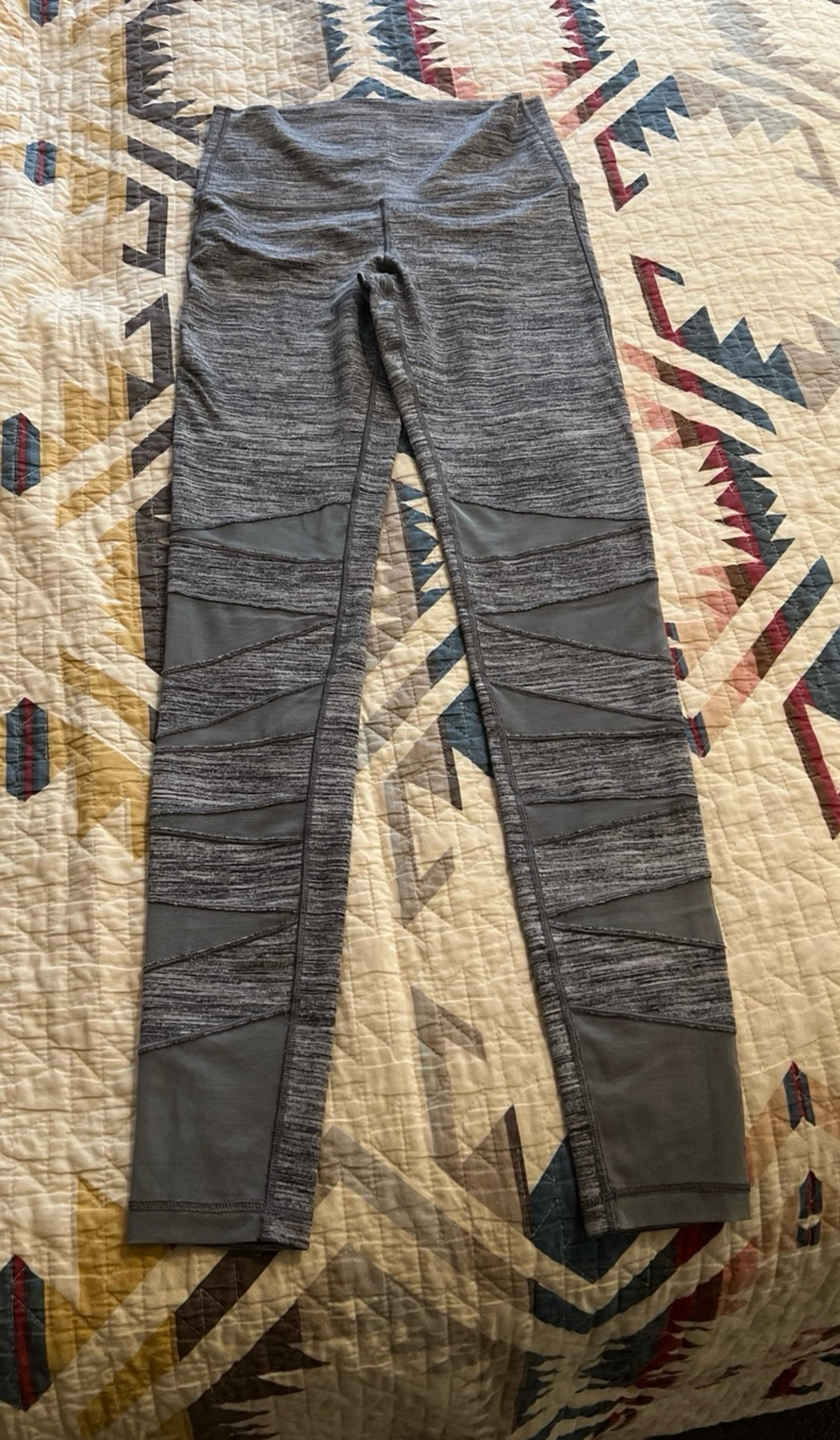Ivivva leggings