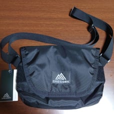 GREGORY TEENY MESSENGER Classic Bag - Unused, Excellent Condition