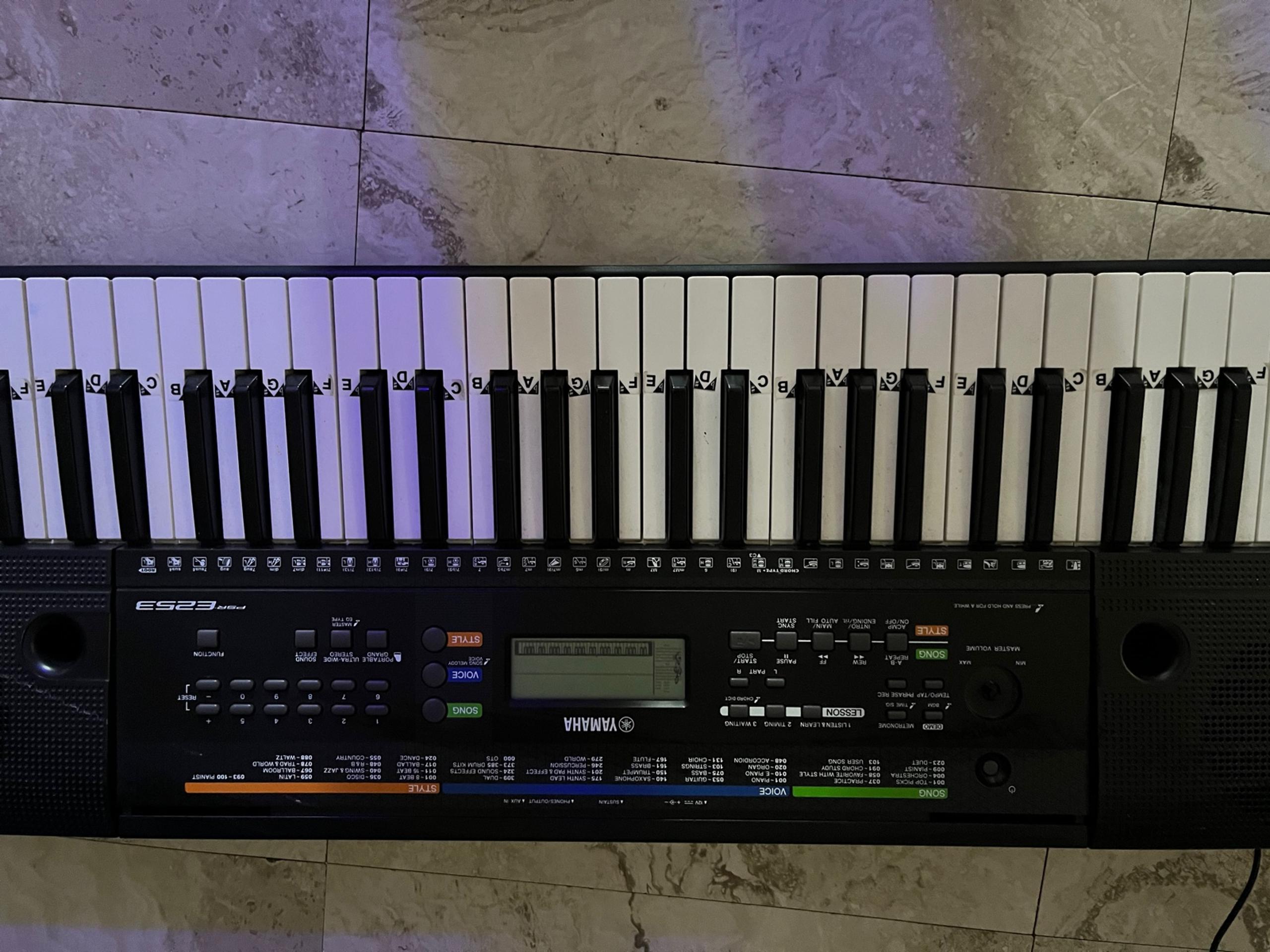 Yamaha psr 253 keyboard