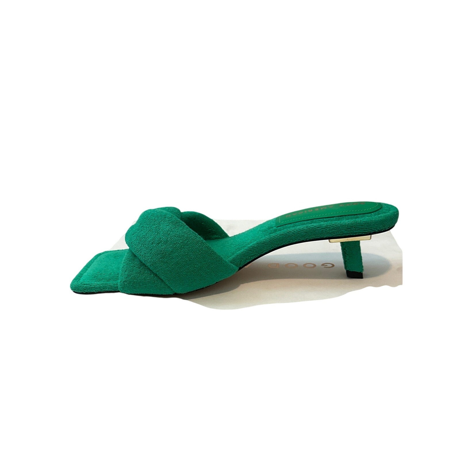 Good American NIB Green Terry Kickstand Mules with Gold Accents Size 7