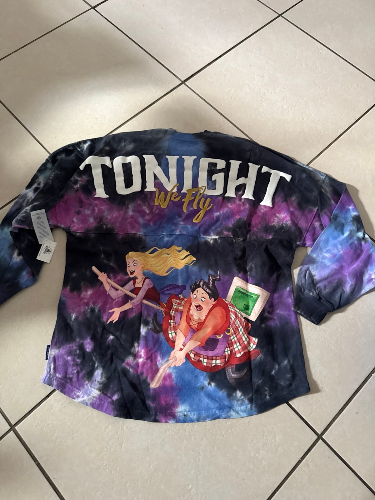 NWT medium Disney Hocus Pocus Spirit Jersey for Adults