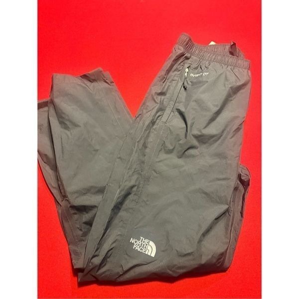 North Face Hyvent Black Women's Waterproof Pants, NWT, Size Medium