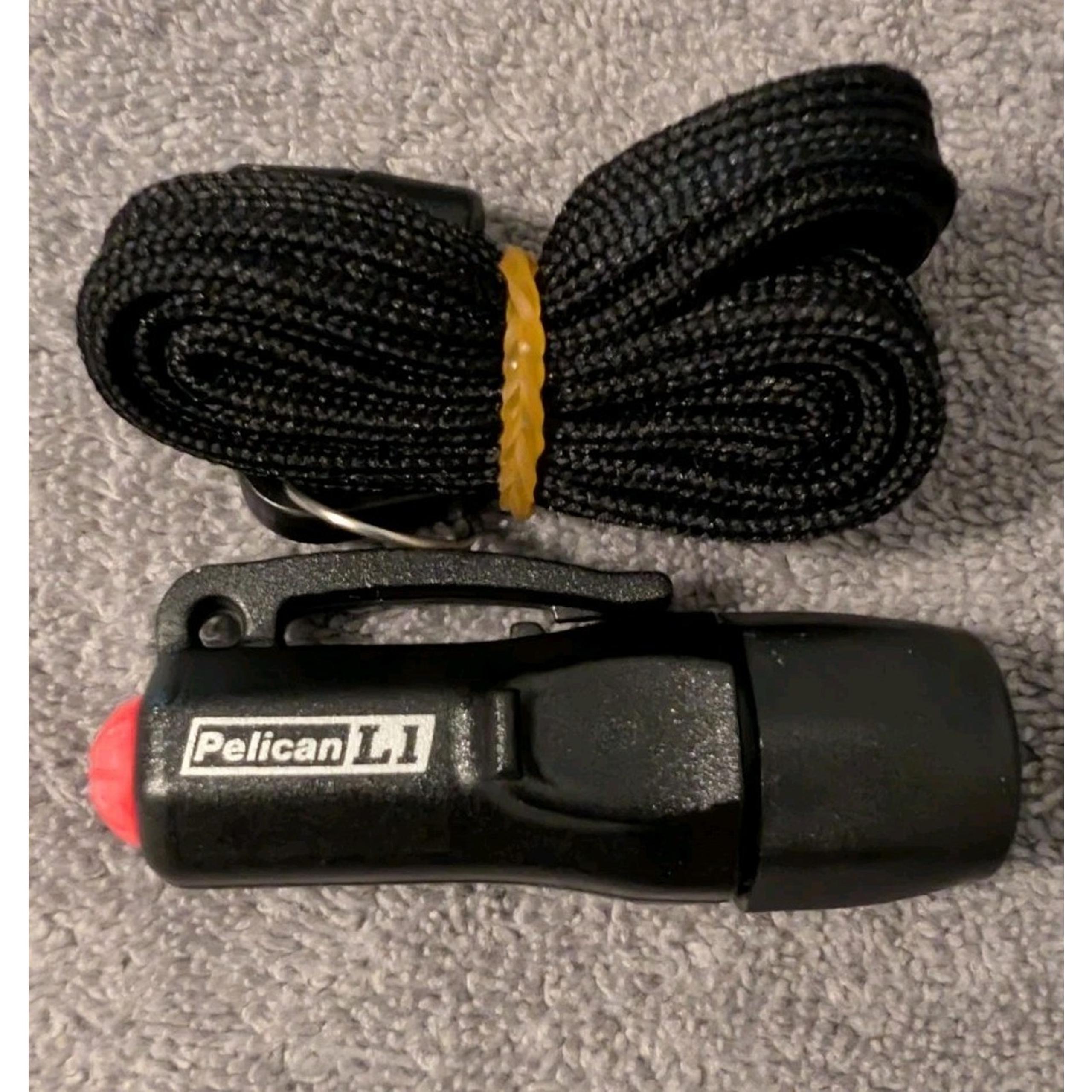 Pelican L1 Mini LED Red Light Flashlight Torch Lamp w/Lanyard Lot 3 Outdoor NEW