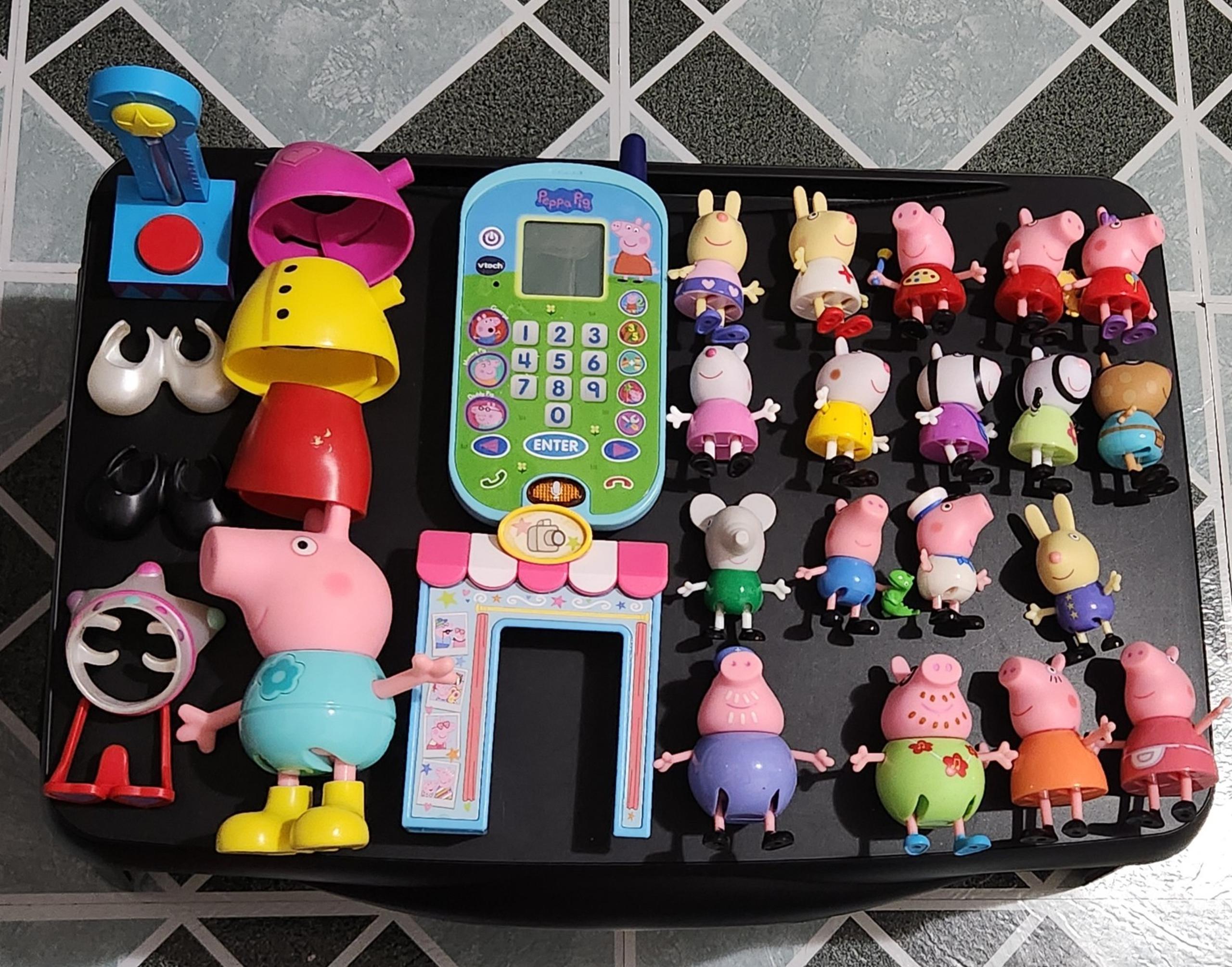 Peppa Pig Figures, Talking Vtech Peppa Phone, Talking Peppa, Minnie Mouse Car
