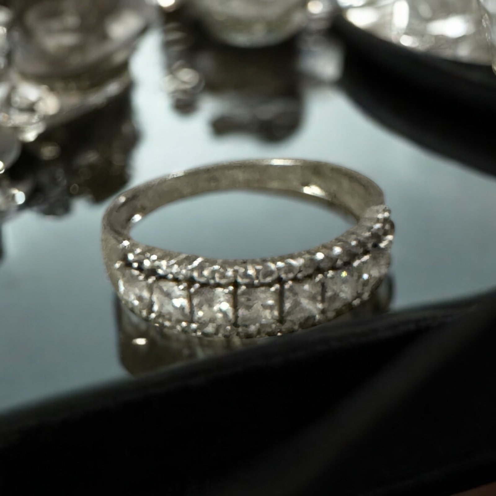 Sterling silver lab grown band size 9