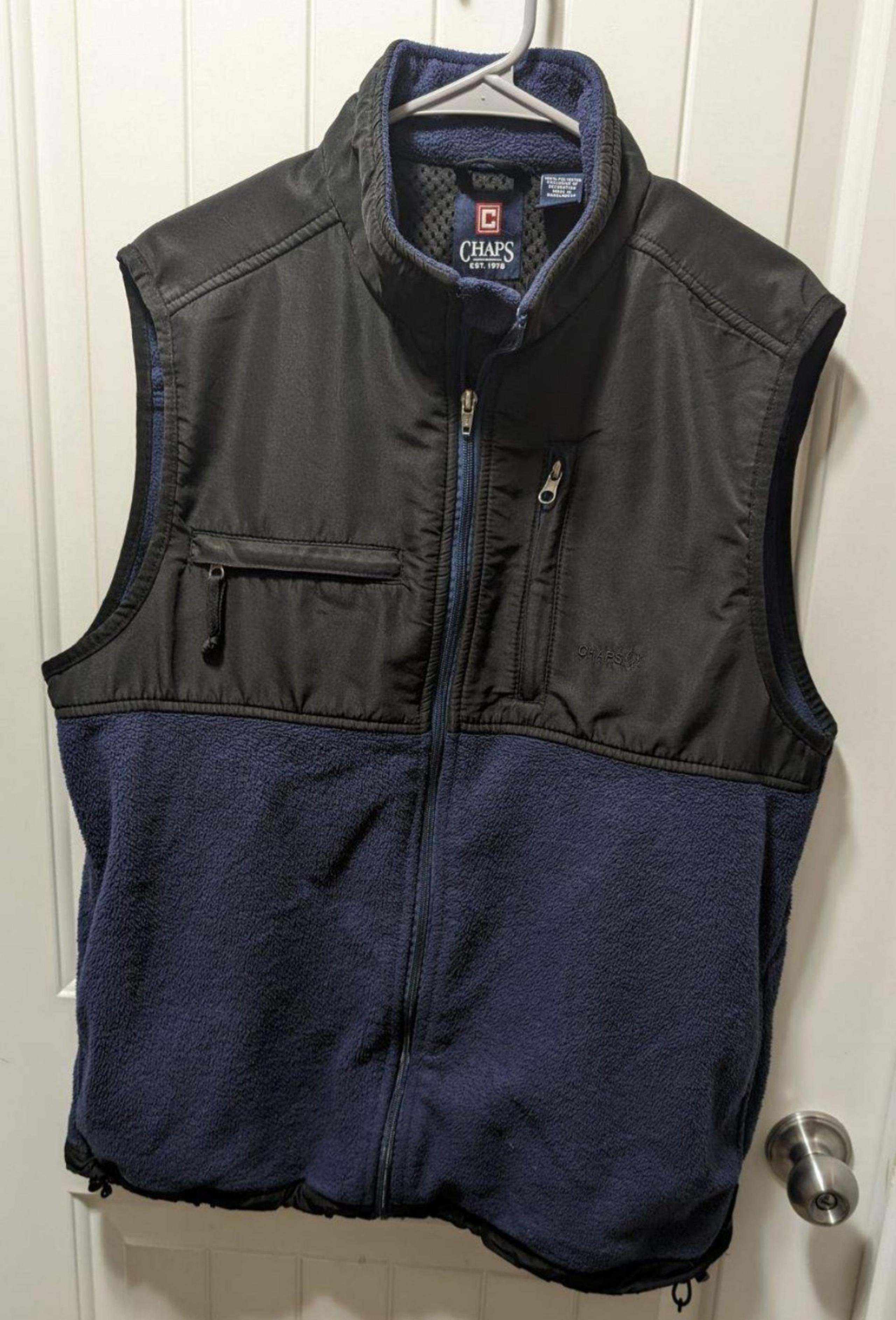 Chaps Vest Mens Sz. L Navy Blue Black Fleece Sweater Full Zip Pocket