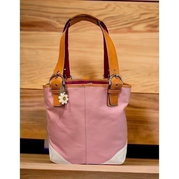 Vintage Coach 5174 Pink Canvas/Leather Daisy Soho Tote