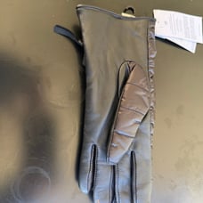 BNWT UGGS Black Womens Gloves size L/XL