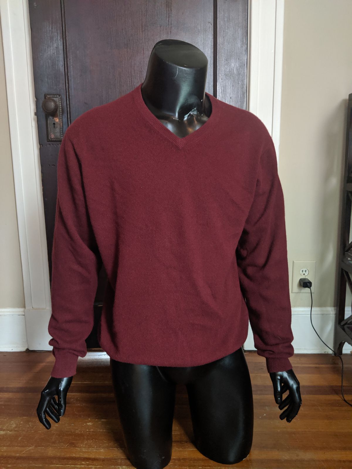 Red Moon cashmere v-neck sweater