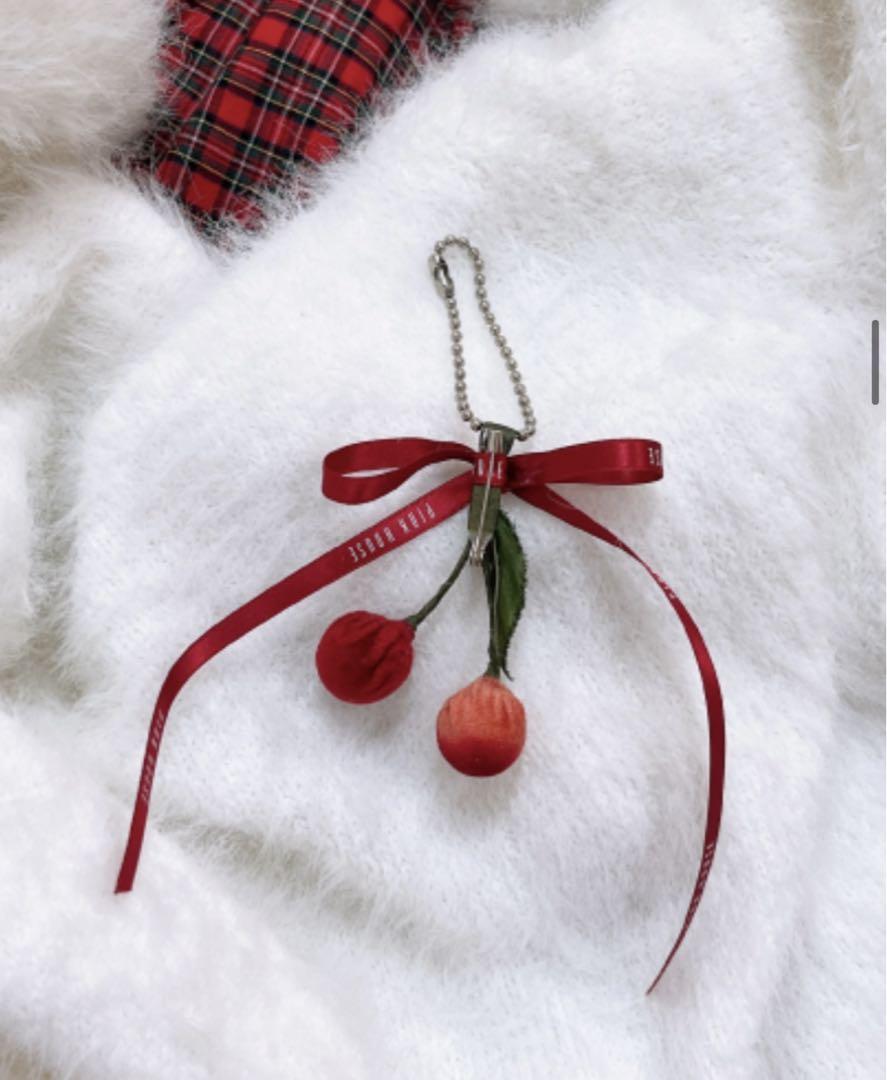 Set of 2 ❤️❤️ Cherry Corsage ❤️ with ball chain ❤️ Pink House