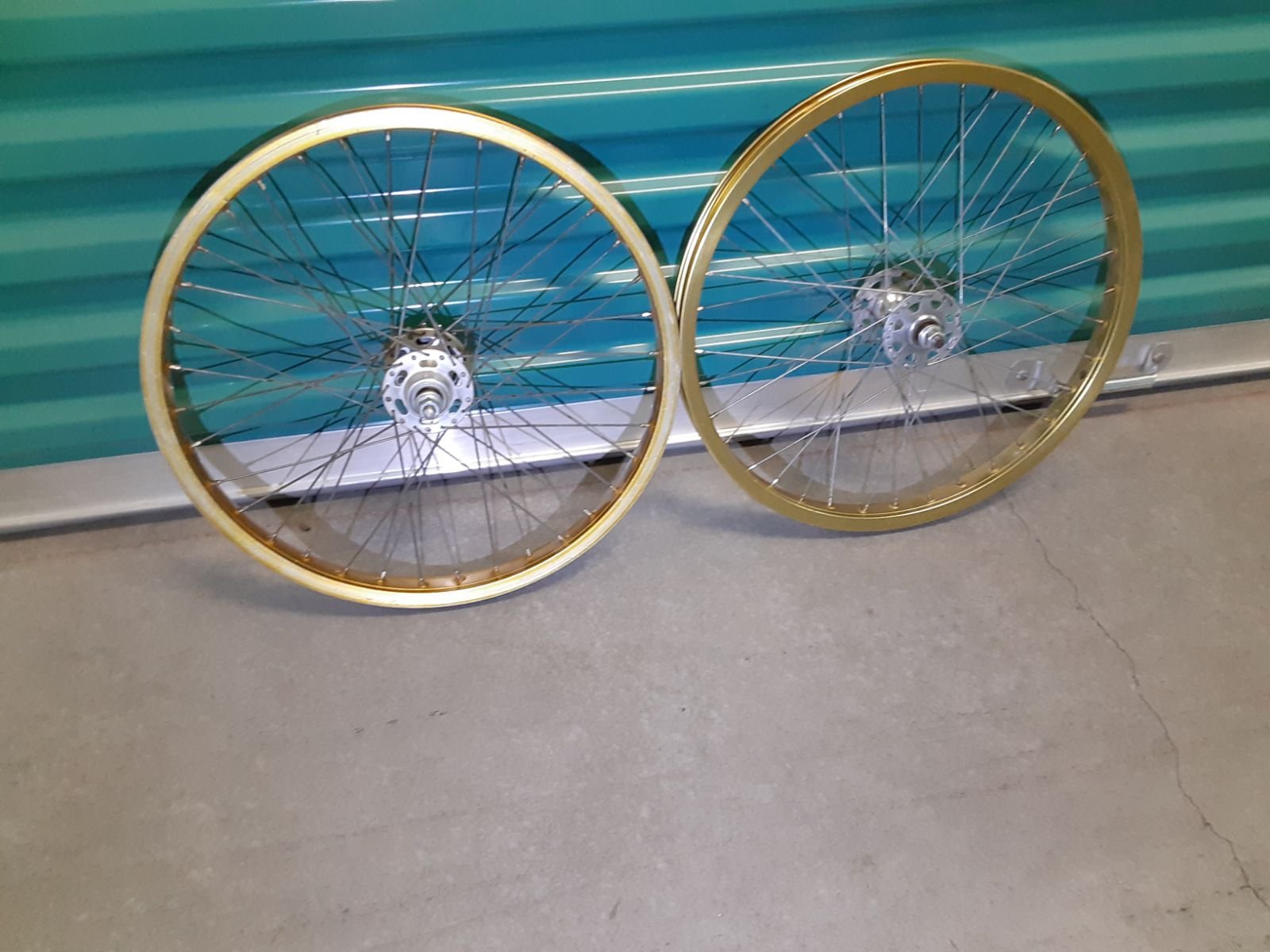 Araya 7x rims with Schwinn/Maillard Hubs