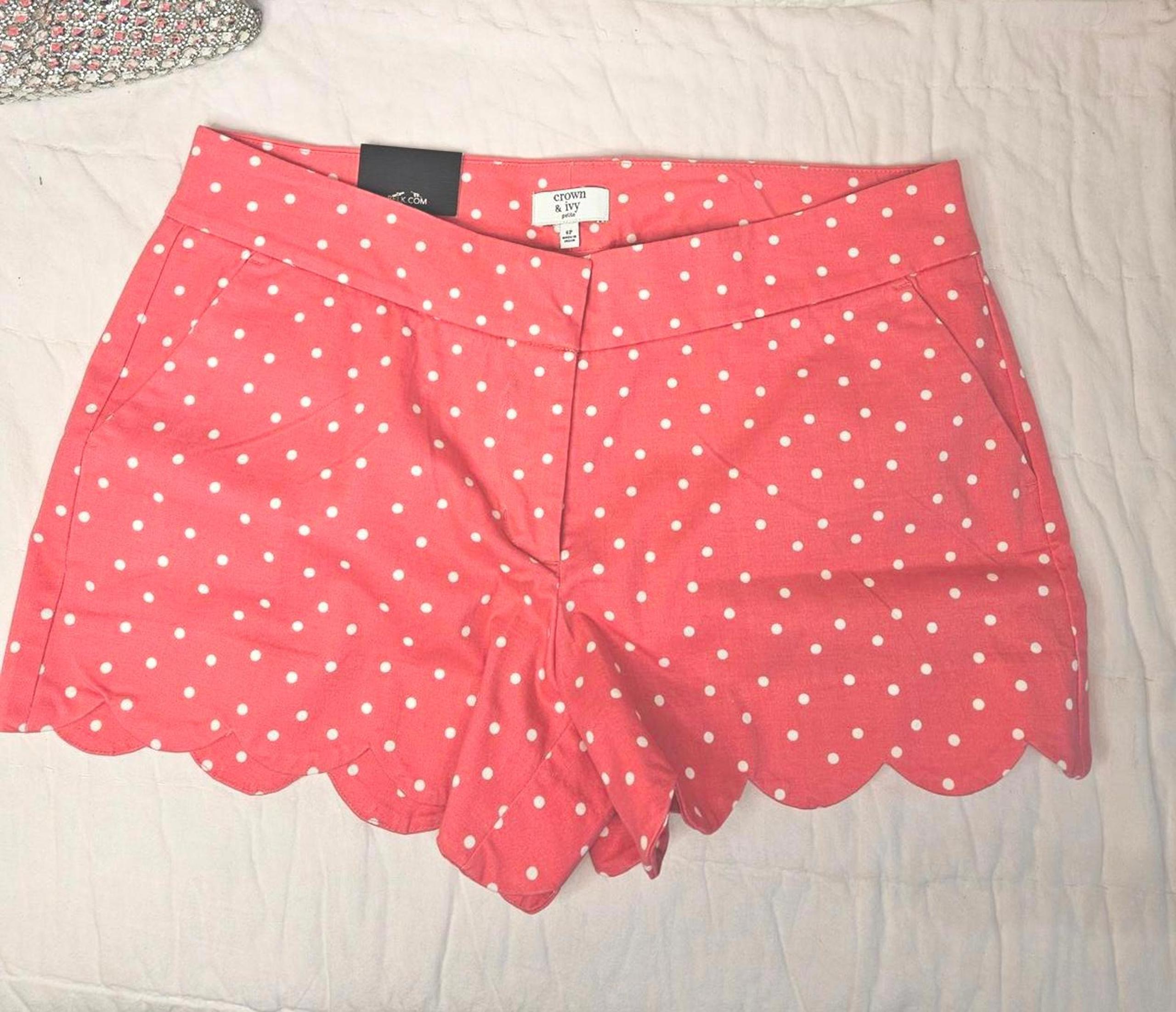 Nwt Crown & Ivy Coral Polka Dot Shorts - Scalloped Hem  6P