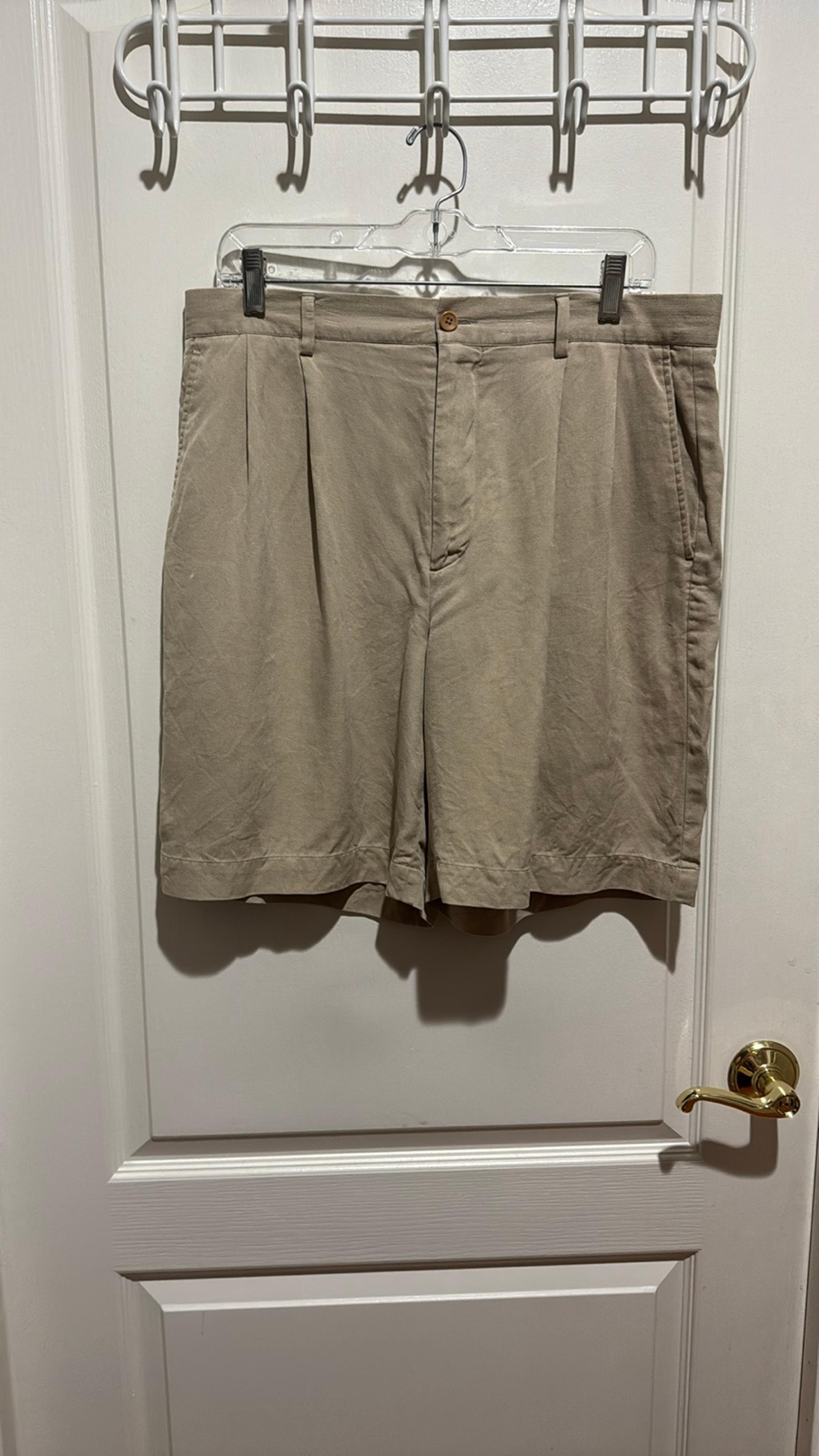 NAUTICA Tan Silk Linen Blend Pleat Front Shorts 34 W 8” Inseam EUC $100